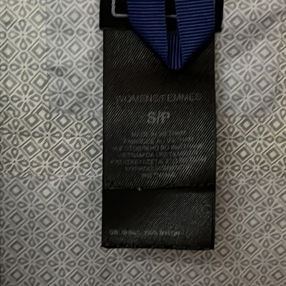 The North Face Hyvent 2.5L rain jacket. Excellent condition. Size S - Picture 8 of 10